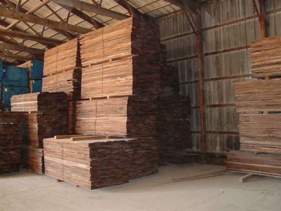 walnut lumber